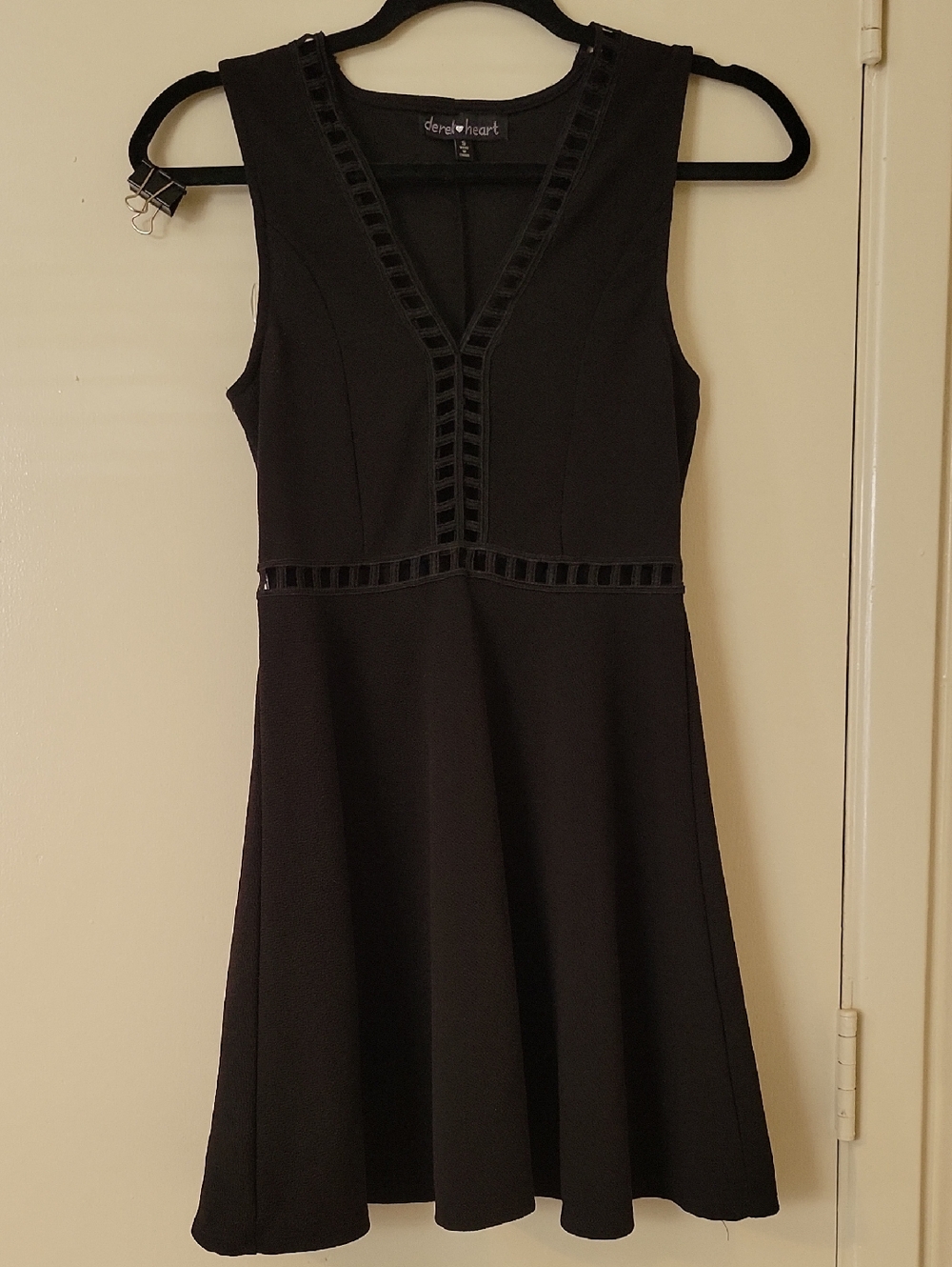 Black Sleeveless V-Neck Fit & Flare Dress